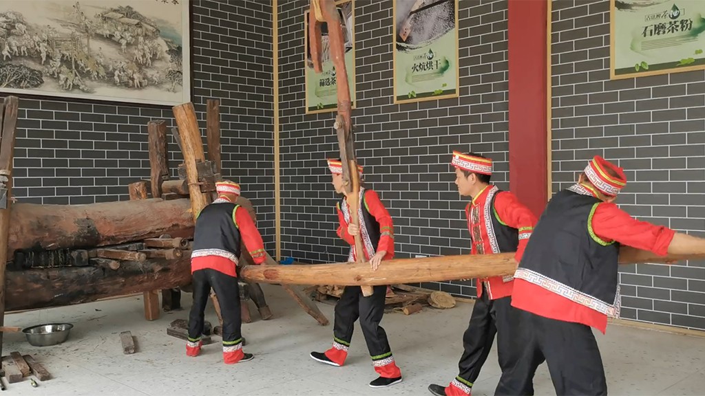 4木榨茶油.jpg 4木榨茶油.jpg