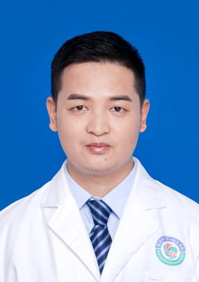 何泉照片.png 何泉照片.png